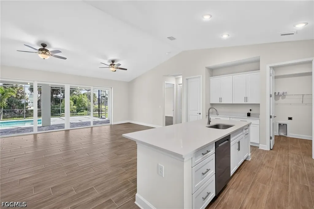 629 SW 13th Street Cape Coral FL 33914