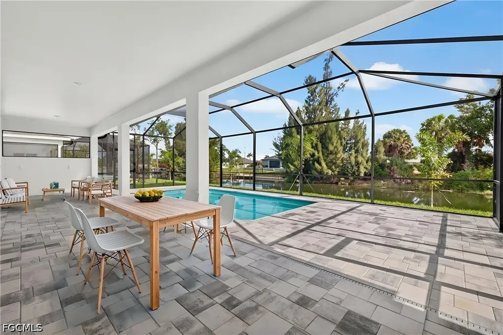 629 SW 13th Street Cape Coral FL 33914