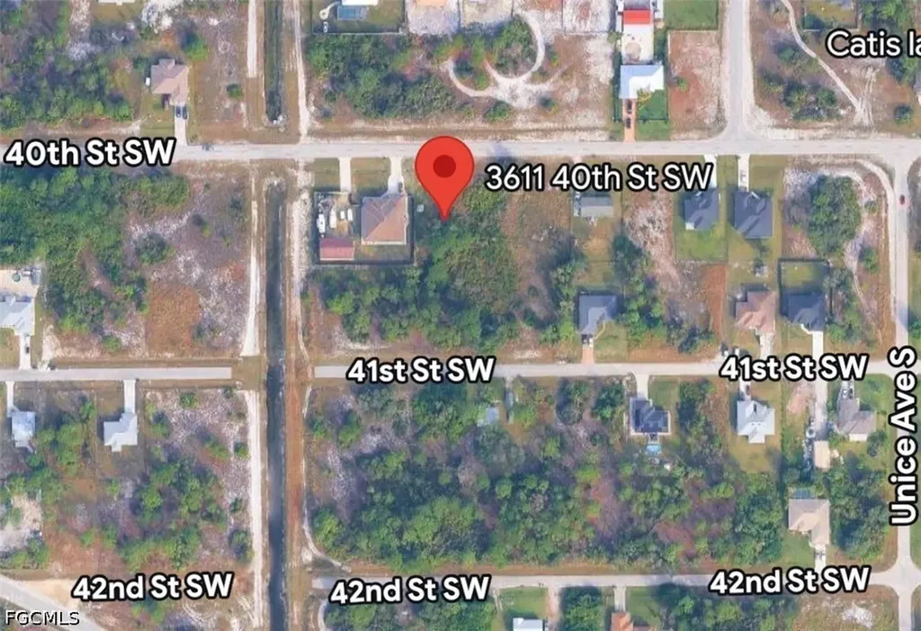 3611 40th Street SW Lehigh Acres FL 33976