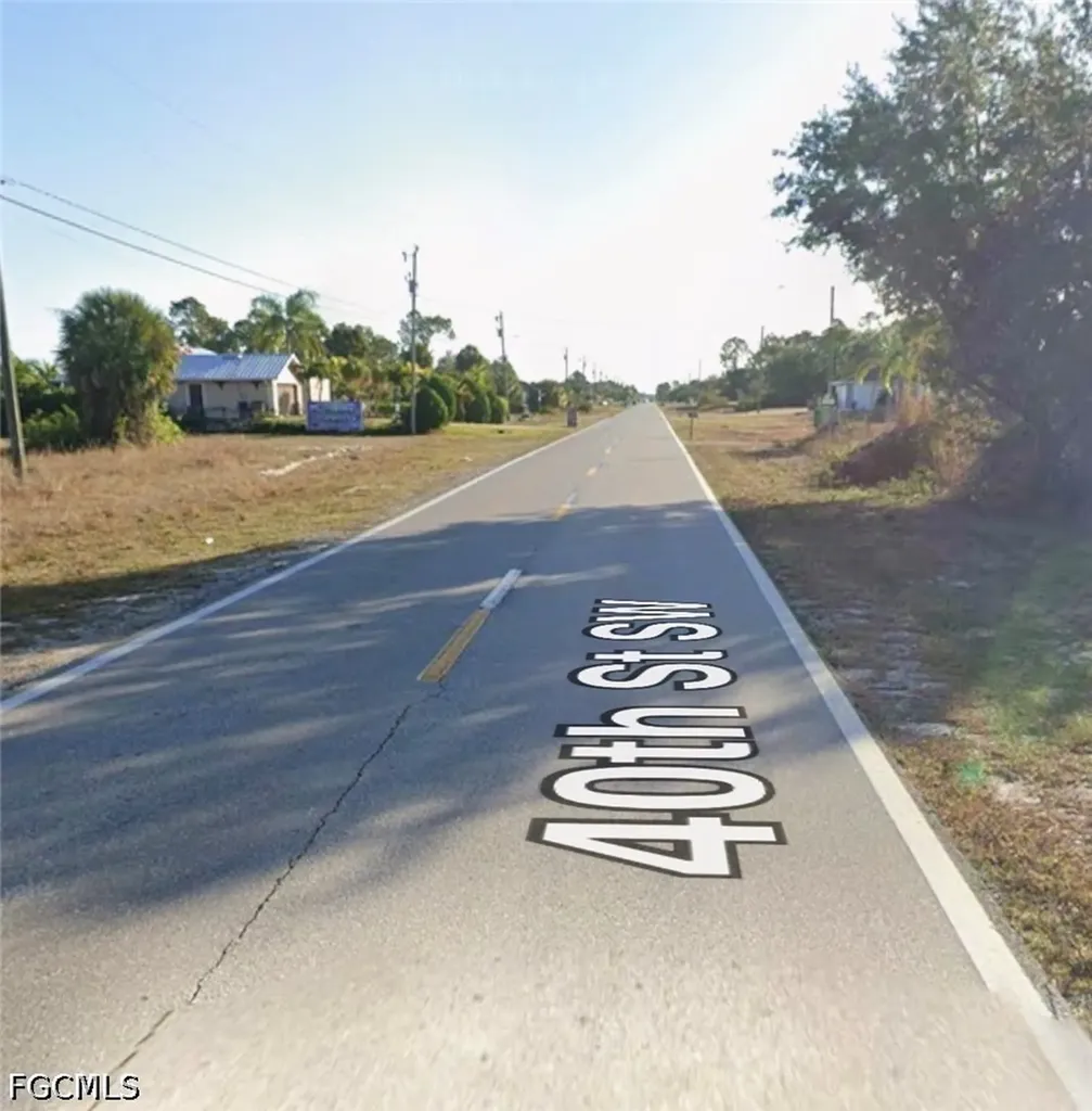 3611 40th Street SW Lehigh Acres FL 33976