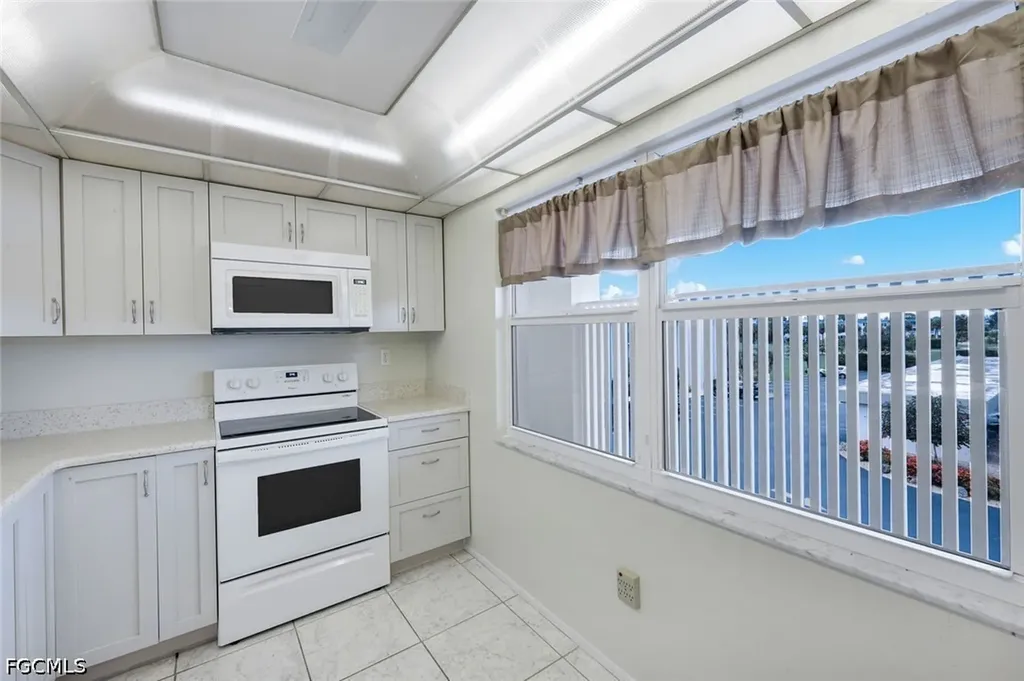 6102 Augusta Drive Fort Myers FL 33907