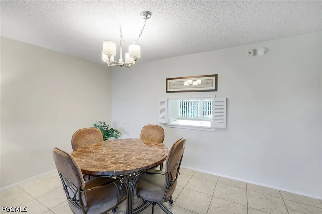 6102 Augusta Drive Fort Myers FL 33907