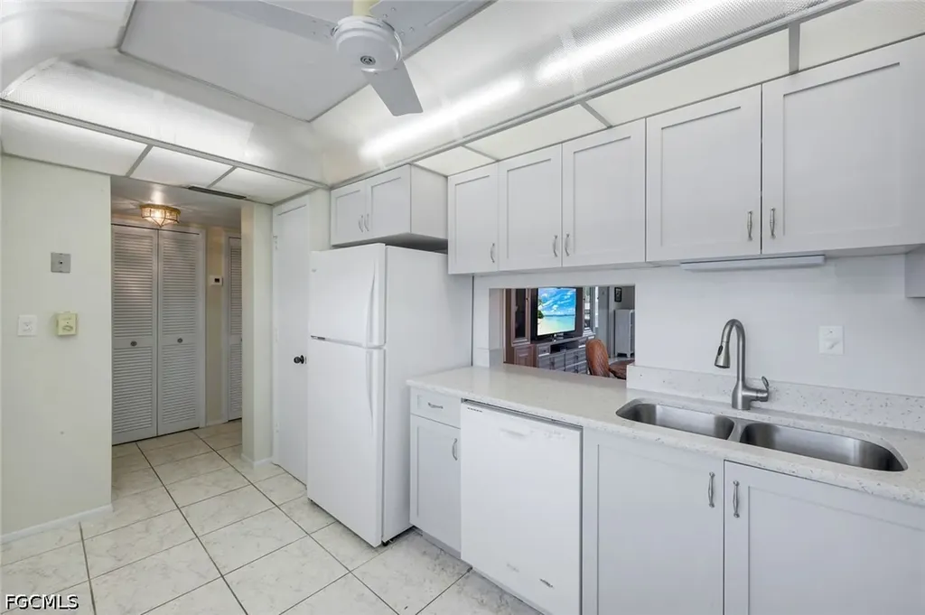 6102 Augusta Drive Fort Myers FL 33907