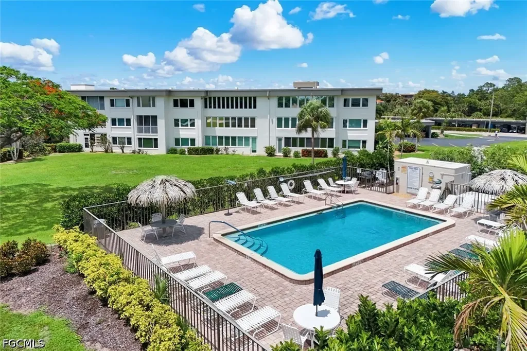 6102 Augusta Drive Fort Myers FL 33907