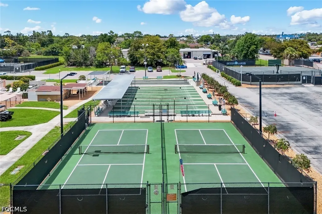 6102 Augusta Drive Fort Myers FL 33907