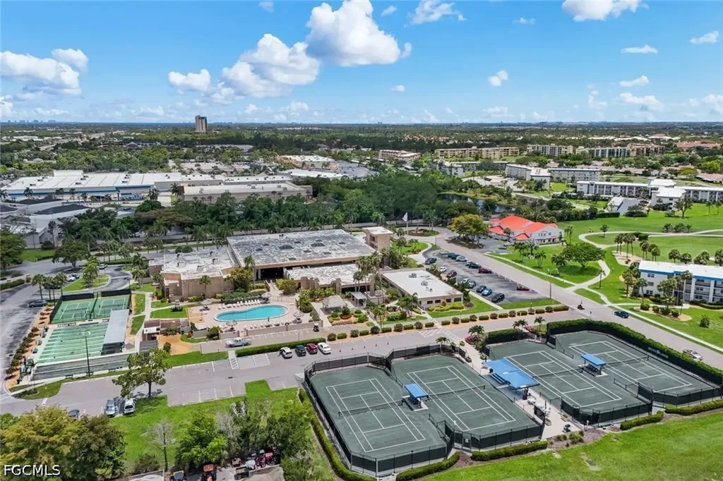 6102 Augusta Drive Fort Myers FL 33907