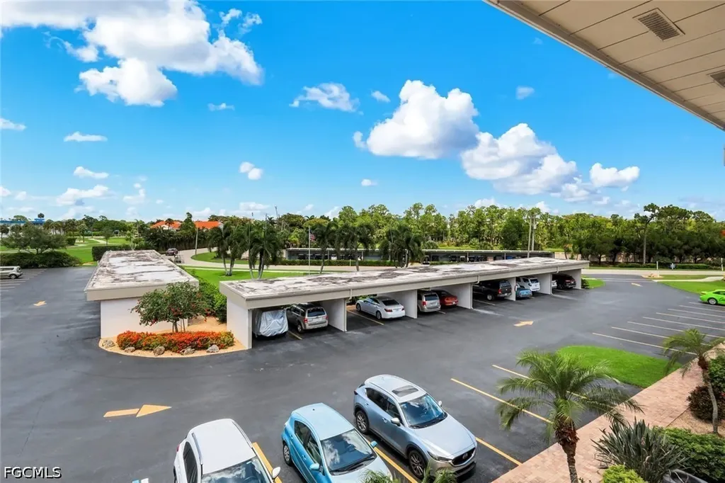 6102 Augusta Drive Fort Myers FL 33907