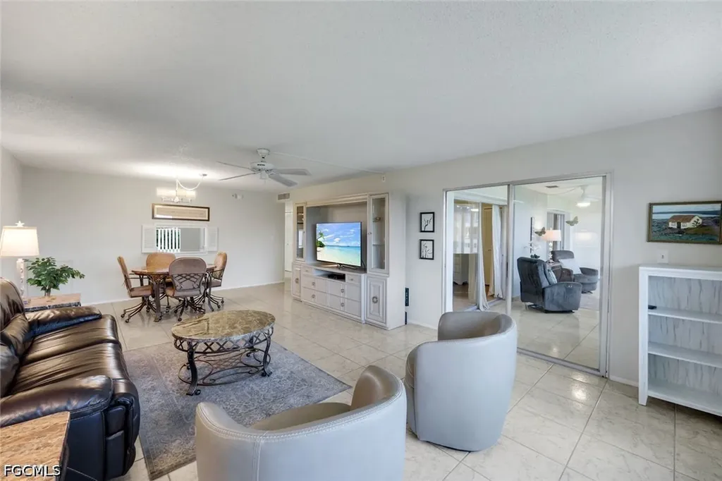 6102 Augusta Drive Fort Myers FL 33907