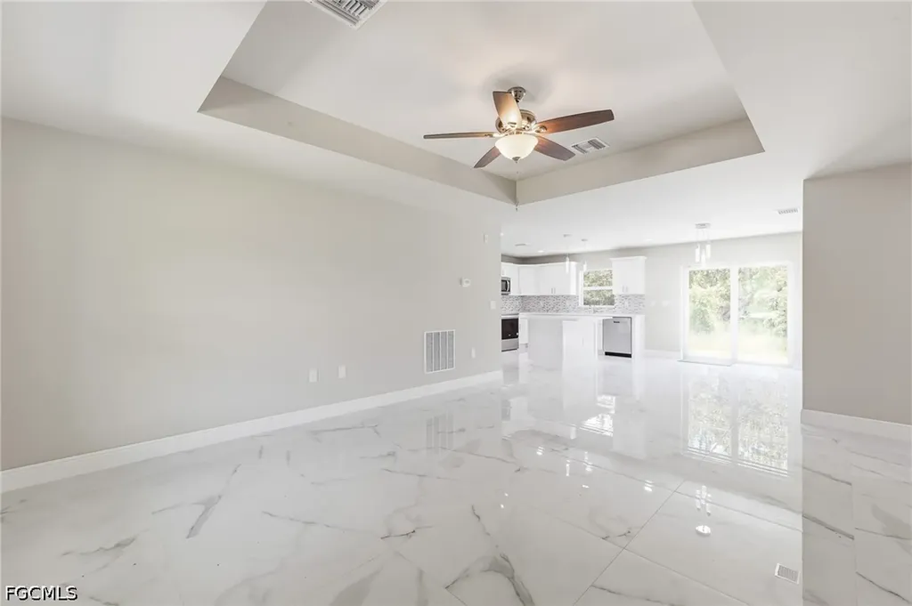 1895 Weldon Avenue Lehigh Acres FL 33972