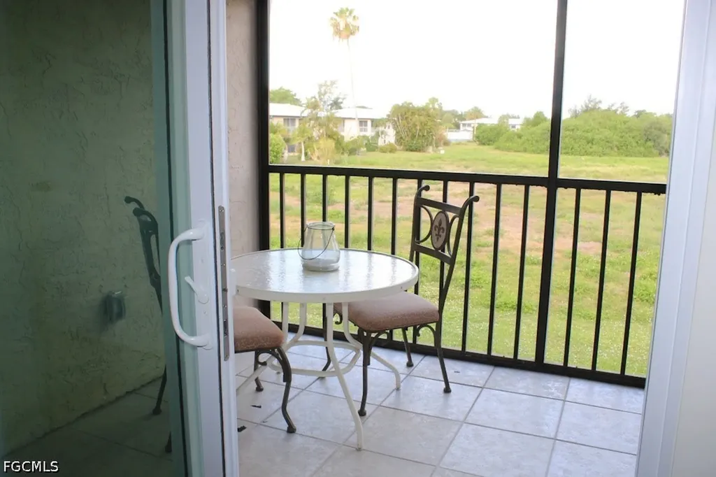 16361 Dublin Circle Fort Myers FL 33908