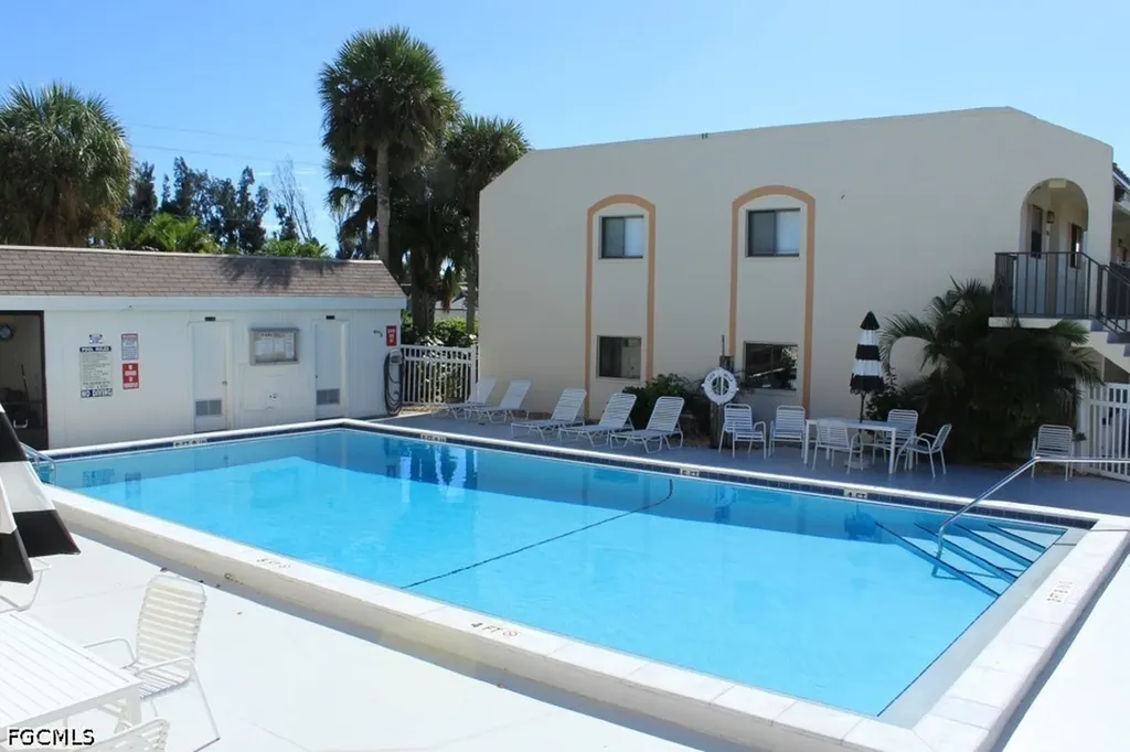16361 Dublin Circle Fort Myers FL 33908