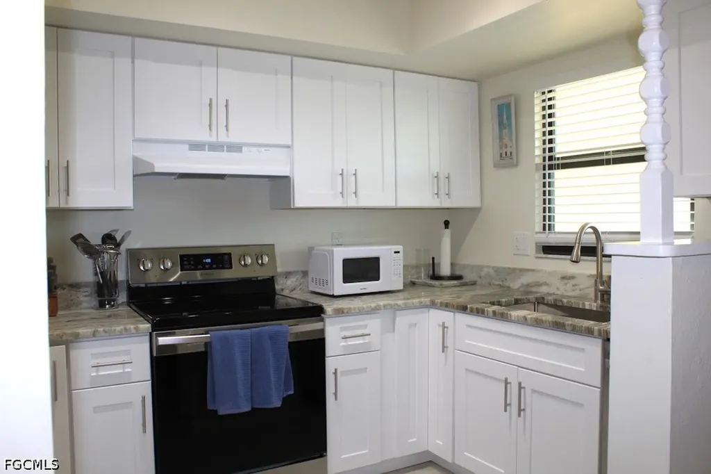 16361 Dublin Circle Fort Myers FL 33908