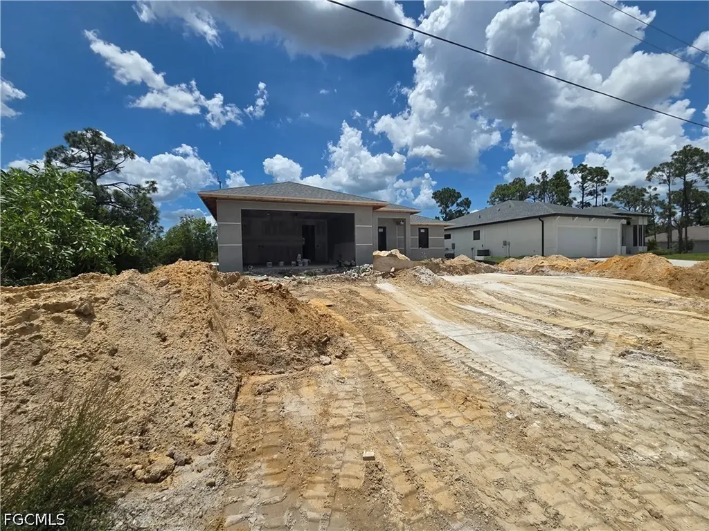 2834 NW 28th Avenue Cape Coral FL 33993