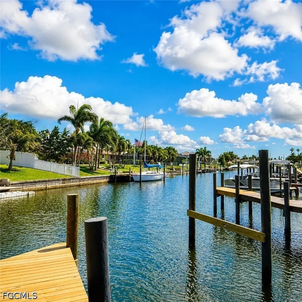 3817 Del Prado Boulevard S Cape Coral FL 33904