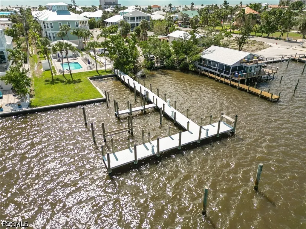 276 Delmar Avenue Fort Myers Beach FL 33931