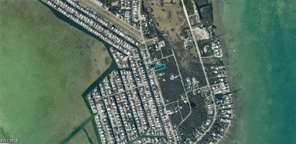 00200670-000100 Sunset Boulevard Summerland Key FL 33042