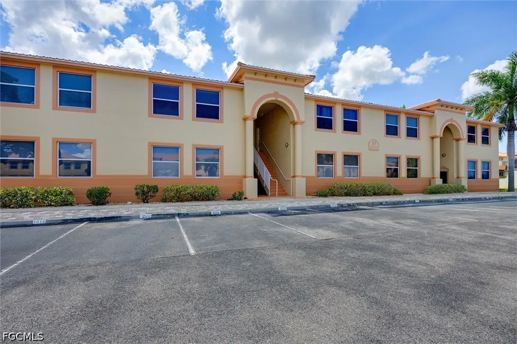 15433 Bellamar Circle Fort Myers FL 33908
