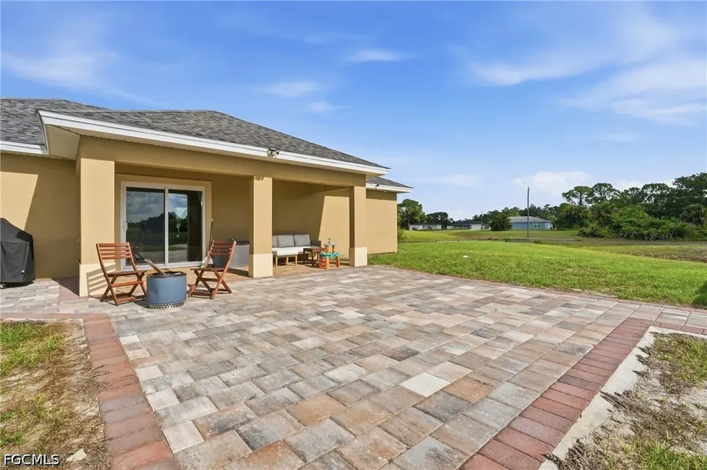 7075 Tide Circle Labelle FL 33935