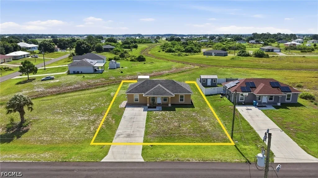 7075 Tide Circle Labelle FL 33935