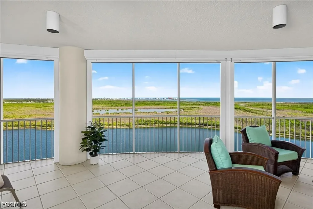 Fort Myers FL, 12701 Mastique Beach Boulevard, Unit 1504