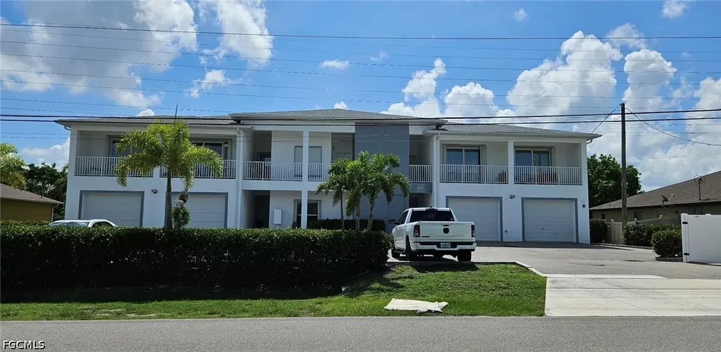4425 SW Santa Barbara Place Cape Coral FL 33914