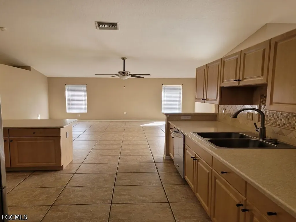 4145 SW 9th Avenue Cape Coral FL 33914