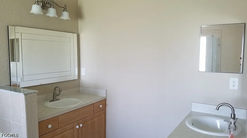 4145 SW 9th Avenue Cape Coral FL 33914