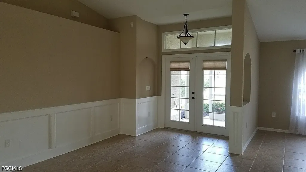 4145 SW 9th Avenue Cape Coral FL 33914
