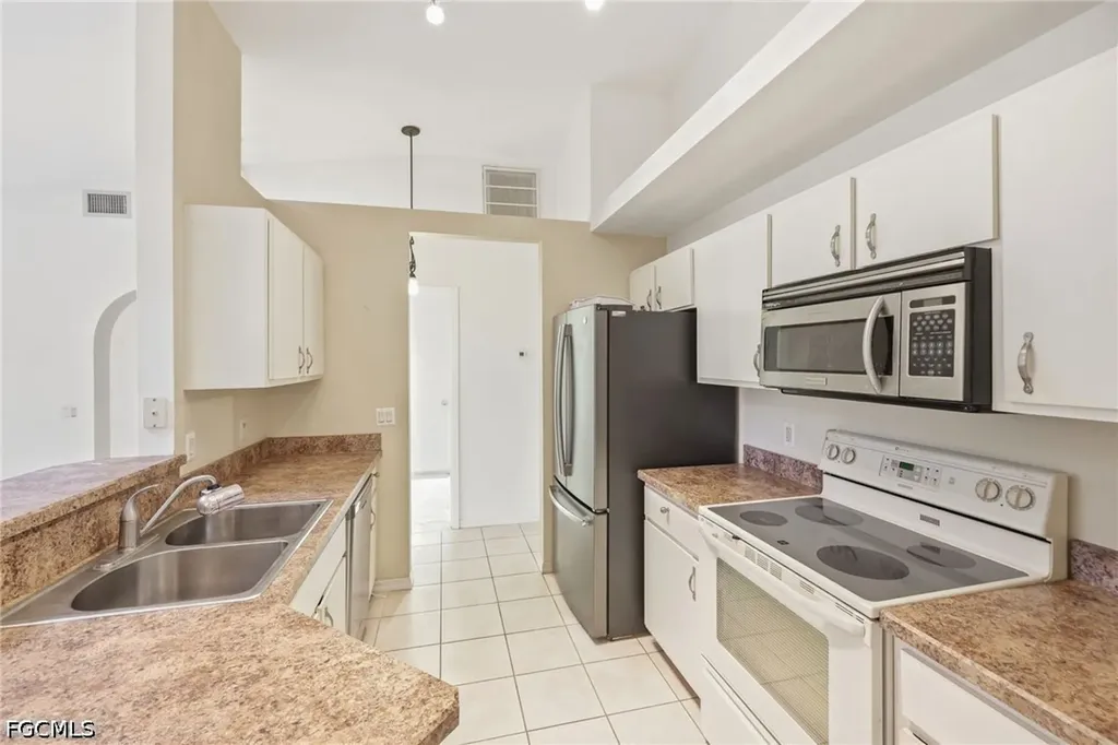 457 Bethany Village Circle Lehigh Acres FL 33936