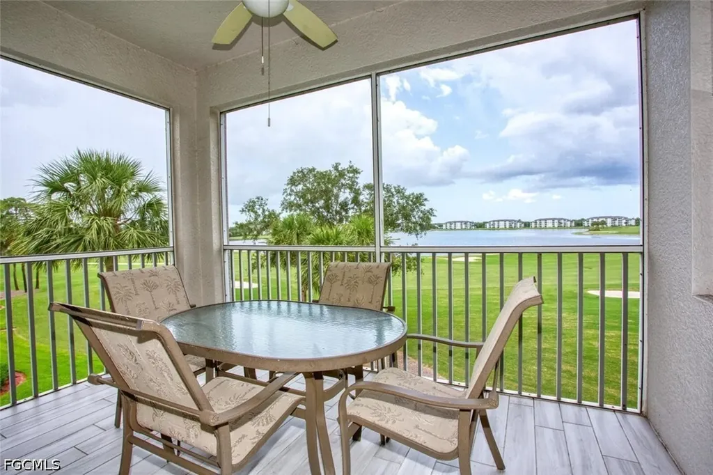 10350 Washingtonia Palm Way Fort Myers FL 33966