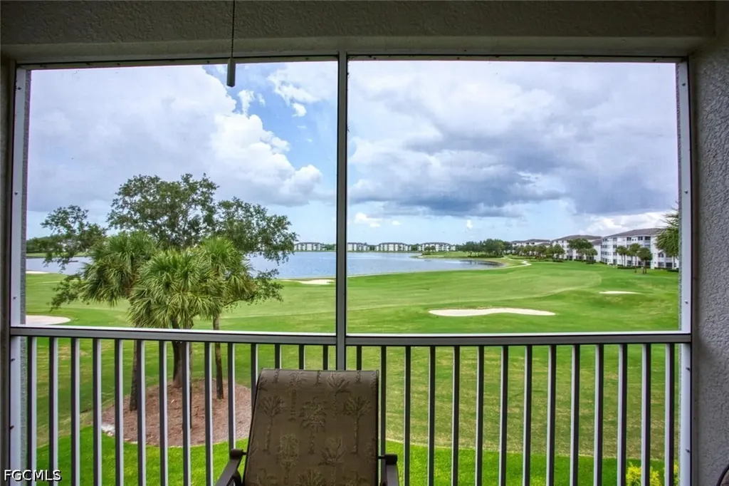 10350 Washingtonia Palm Way Fort Myers FL 33966