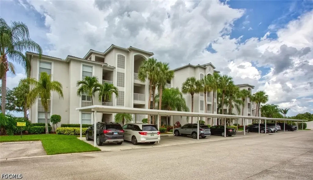 10350 Washingtonia Palm Way Fort Myers FL 33966