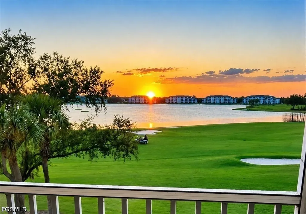 10350 Washingtonia Palm Way Fort Myers FL 33966