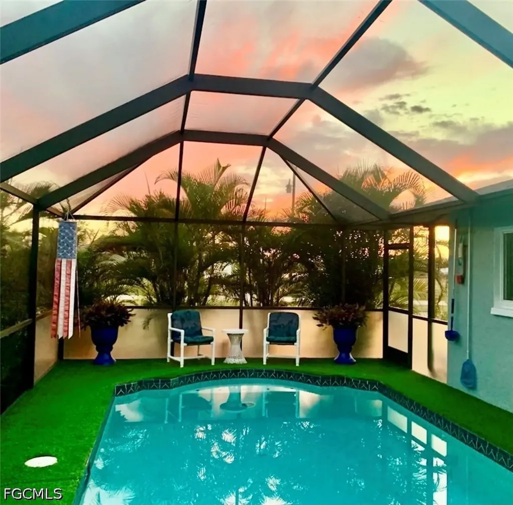506 SE 27th Terrace Cape Coral FL 33904