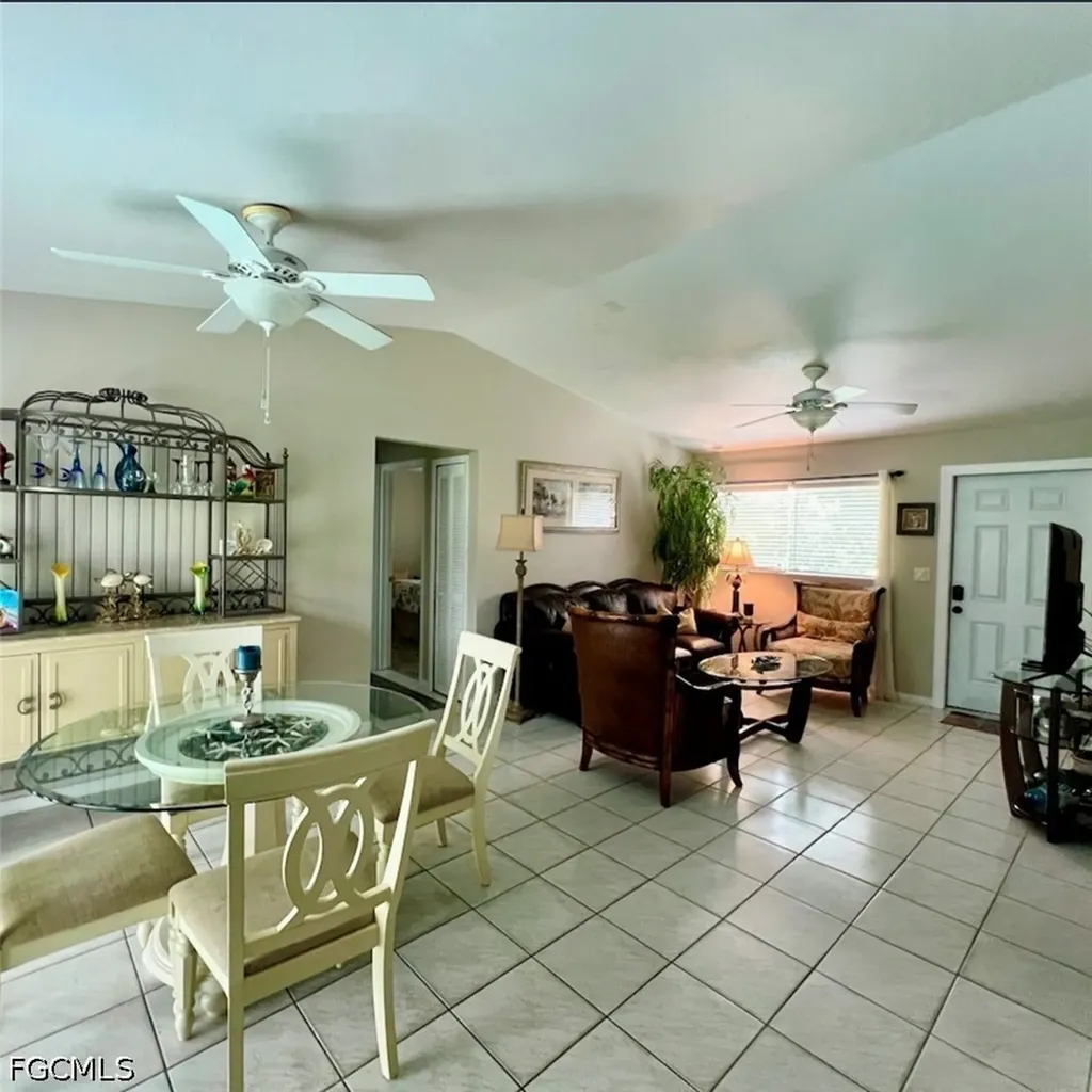 506 SE 27th Terrace Cape Coral FL 33904