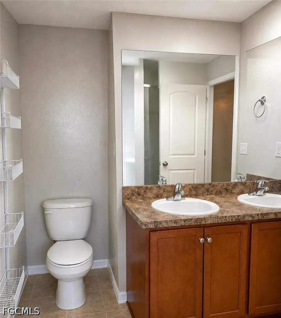 1614 SW 22nd Terrace Cape Coral FL 33991