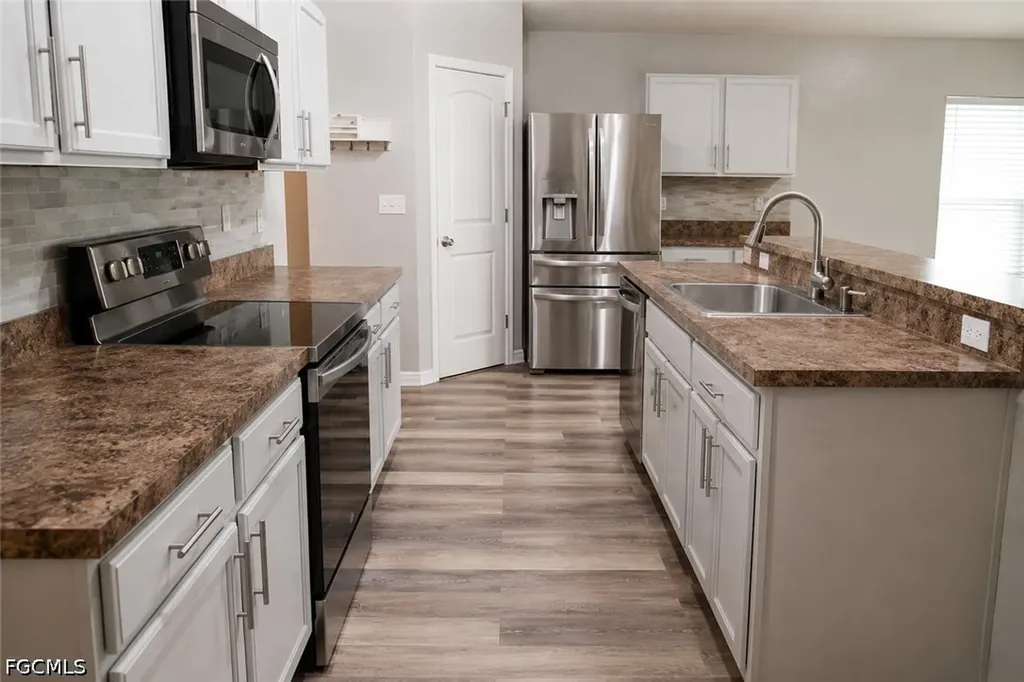 1614 SW 22nd Terrace Cape Coral FL 33991