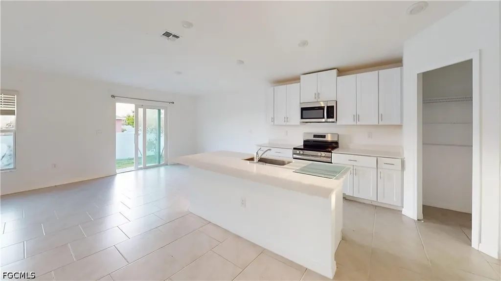 1908 NW 26th Place Cape Coral FL 33993