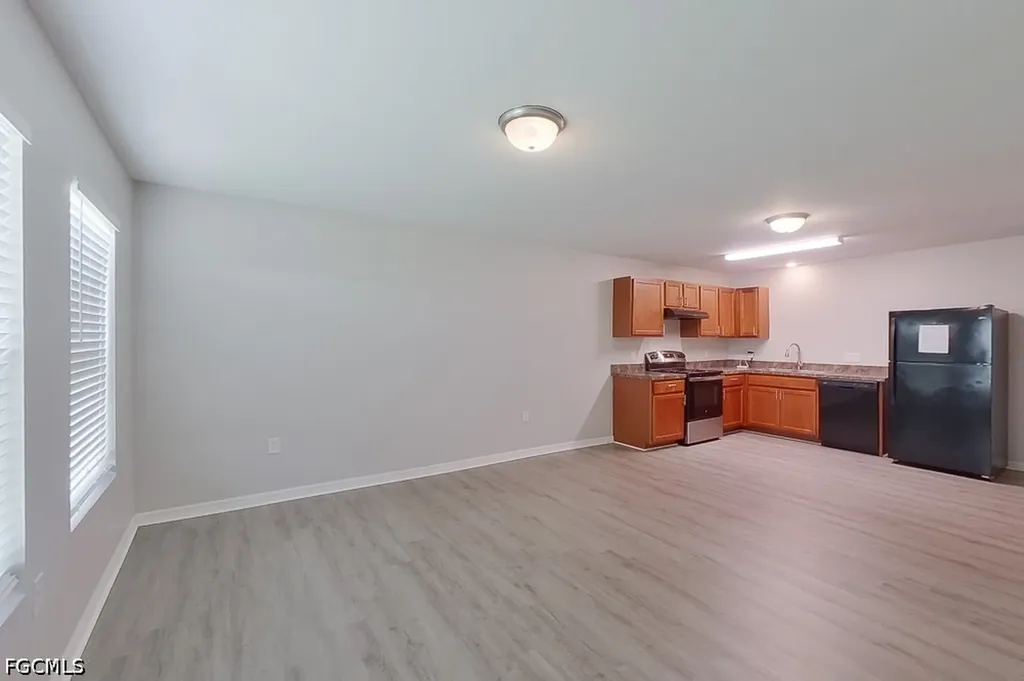 3214 65th Street W Lehigh Acres FL 33971