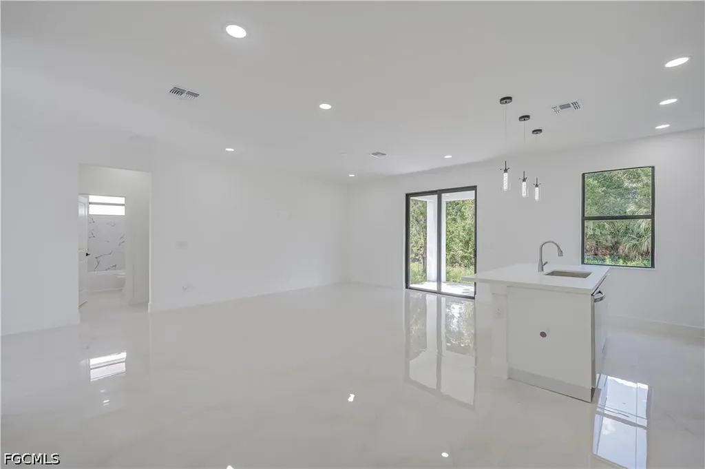 3213 51st Street W Lehigh Acres FL 33971