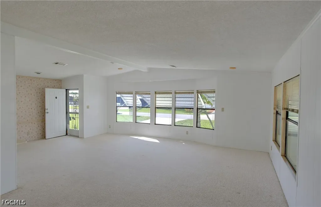 26260 Squire Lane Bonita Springs FL 34135