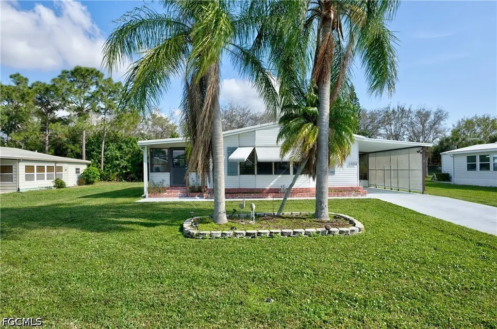 26260 Squire Lane Bonita Springs FL 34135