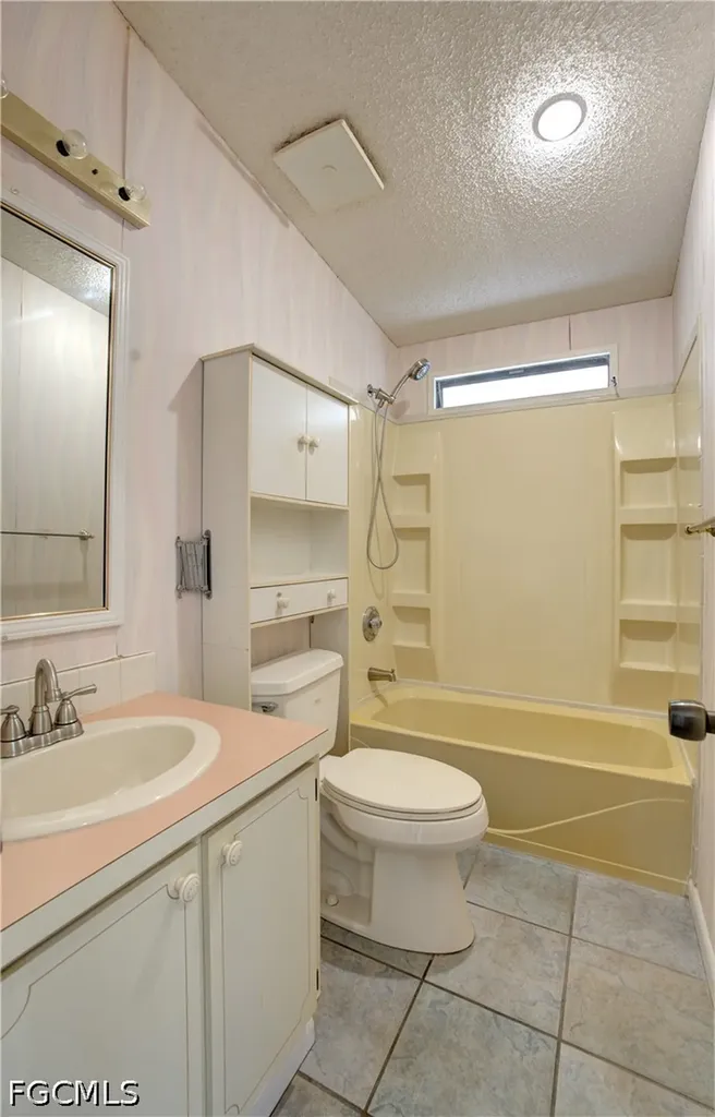 26260 Squire Lane Bonita Springs FL 34135