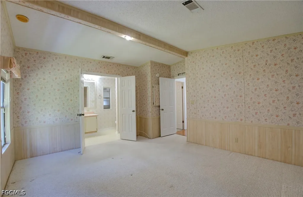 26260 Squire Lane Bonita Springs FL 34135