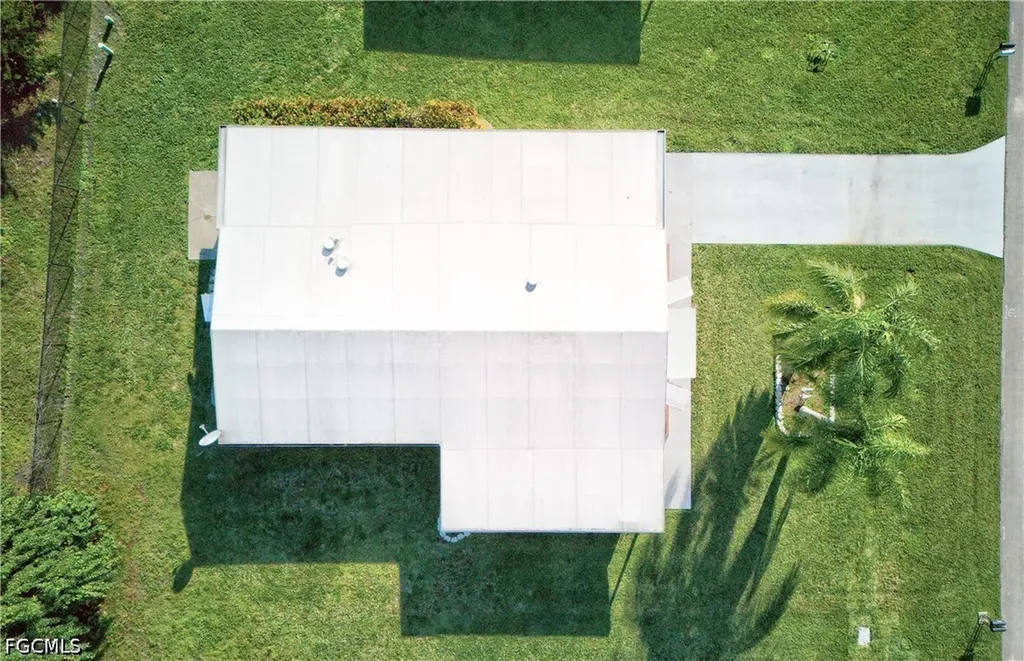 26260 Squire Lane Bonita Springs FL 34135