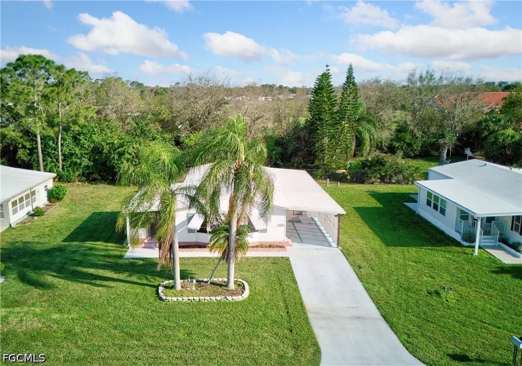 26260 Squire Lane Bonita Springs FL 34135