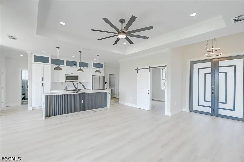 1019 Cedartree Avenue Lehigh Acres FL 33971