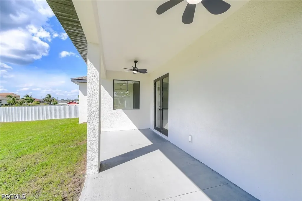 1019 Cedartree Avenue Lehigh Acres FL 33971