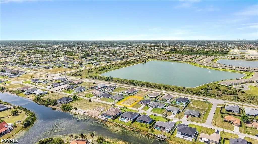 914 NW 8th Terrace Cape Coral FL 33993
