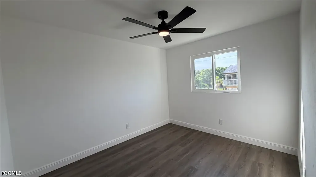 1101/1013 Country Club Boulevard Cape Coral FL 33990